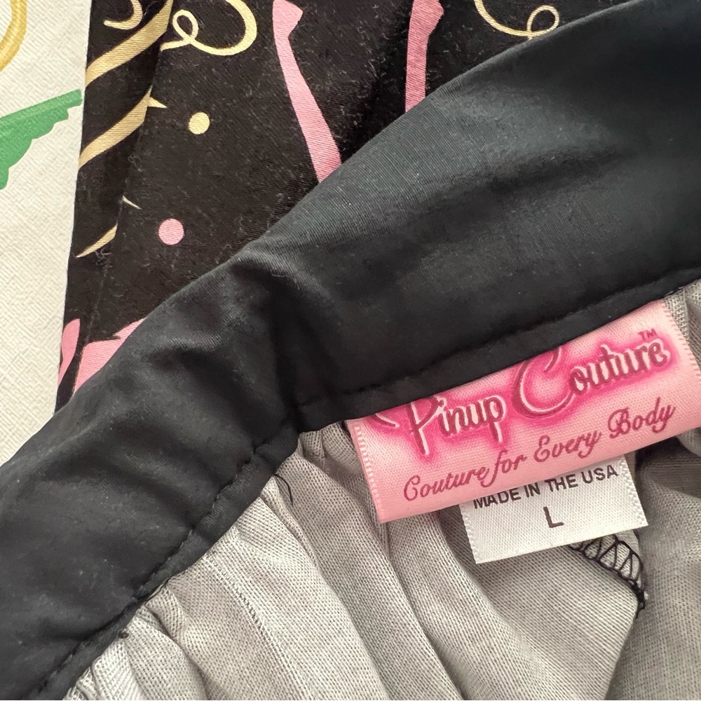 Like New Pinup Couture Carousel Jenny Skirt - Picture 3 of 3